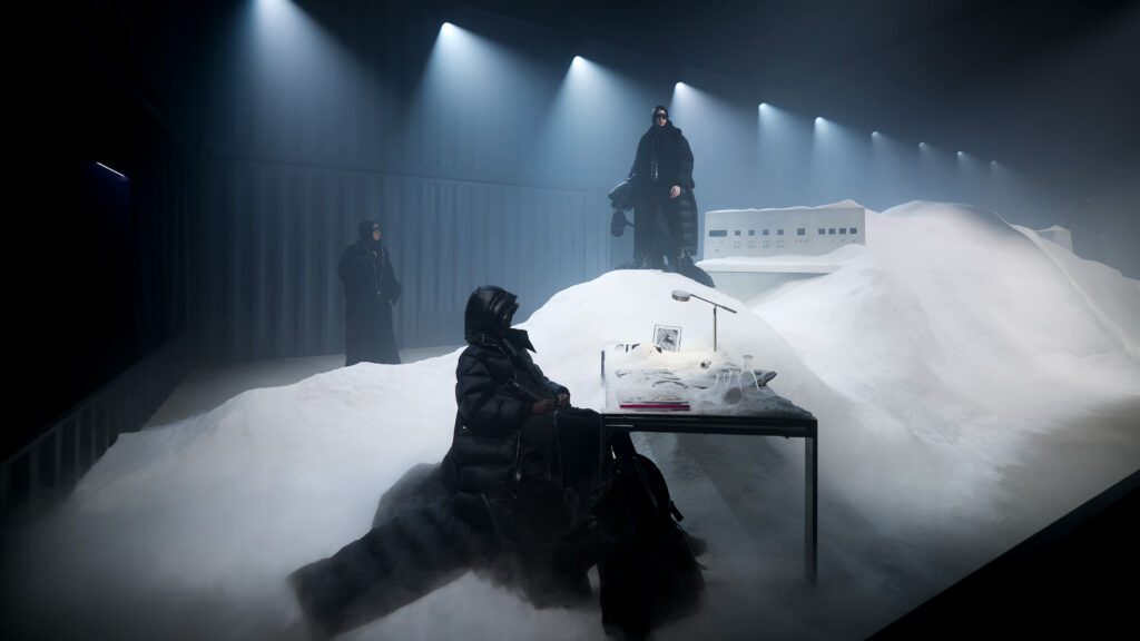 Moncler Présente City Genius Shanghai Créativité Mondiale