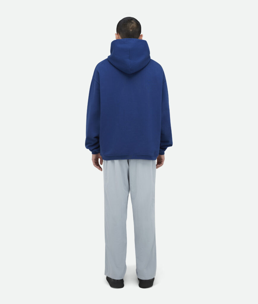 Nothing Réinvente Style Urbain avec Drop Ligne Vêtements