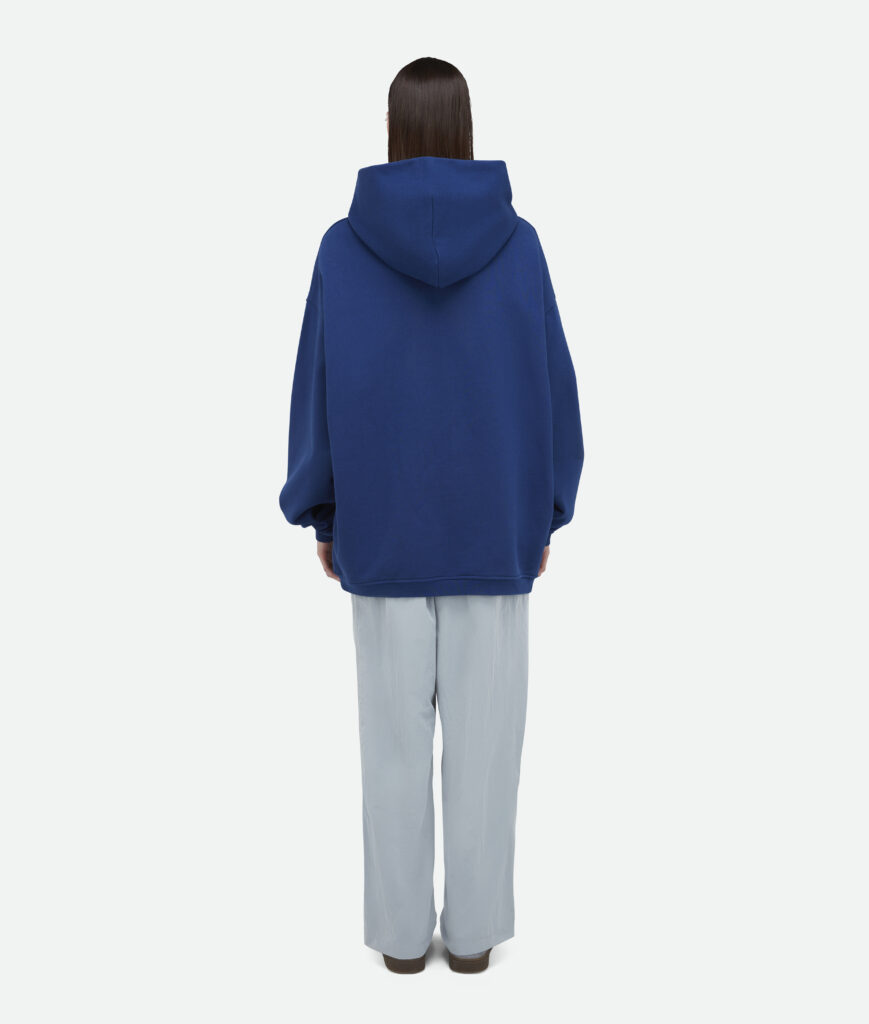 Nothing Réinvente Style Urbain avec Drop Ligne Vêtements