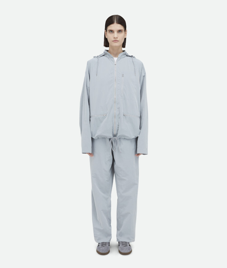 Nothing Réinvente Style Urbain avec Drop Ligne Vêtements