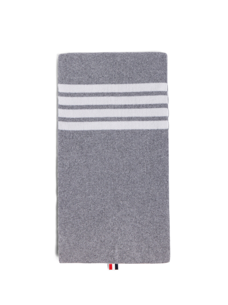 Thom Browne Réenchante Fêtes avec Collection Holiday 2024 Spectaculaire