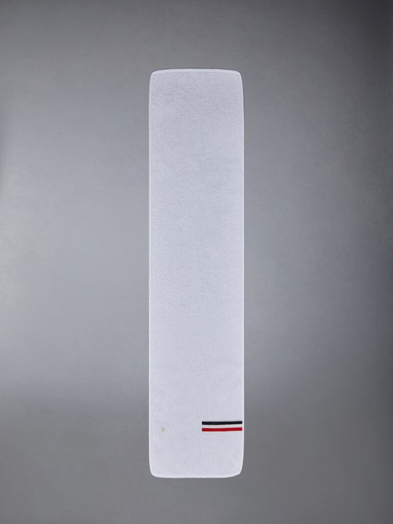 Thom Browne Réenchante Fêtes avec Collection Holiday 2024 Spectaculaire