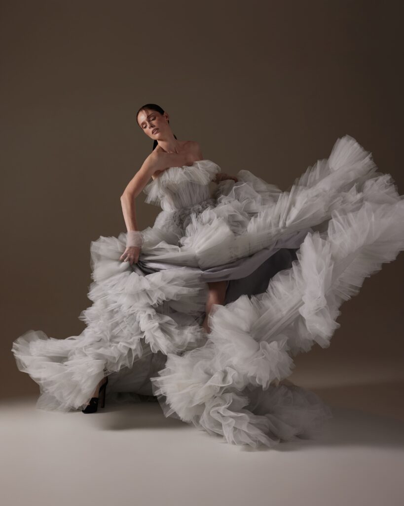 RVNG Coco Rocha Force Féminité pour Collection SS25