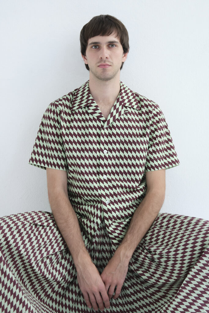 Arthur Arbesser Printemps/Été 2025 Mode Intime Ludique