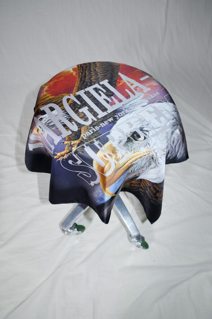 Supreme x MM6 Maison Margiela : la déconstruction entre dans l’arène streetwear 43 19 SS26 MM6 Lifestyle