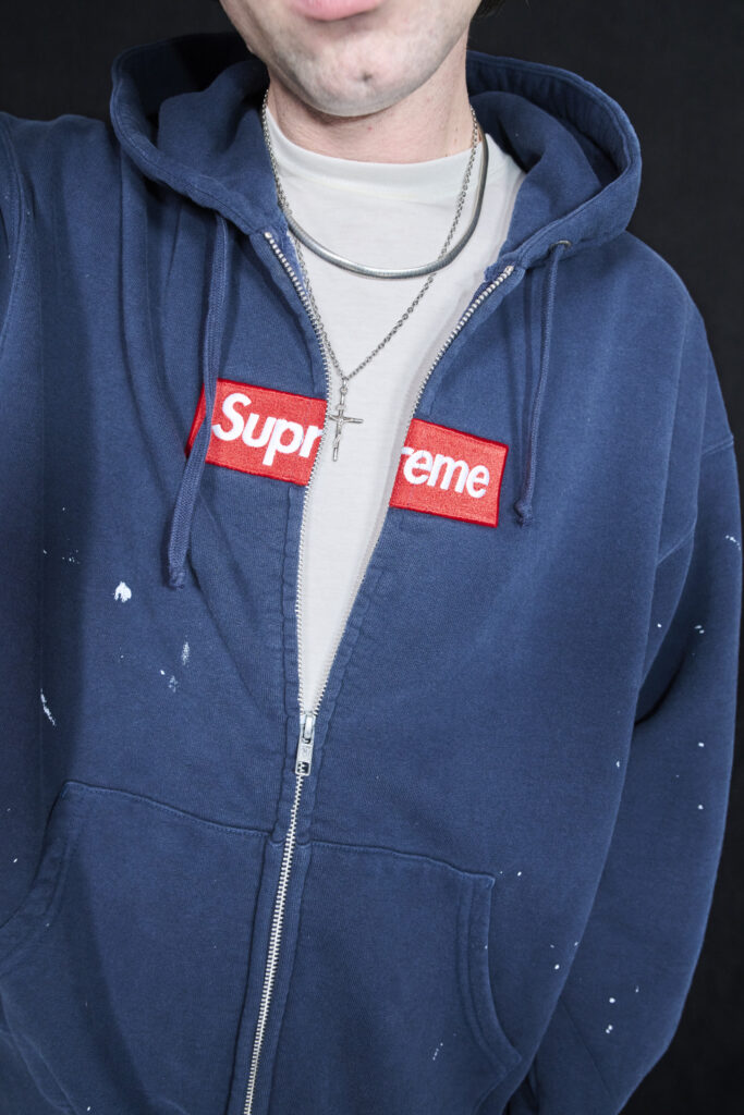 Supreme x MM6 Maison Margiela : la déconstruction entre dans l’arène streetwear 54 29 SS26 MM6 Lifestyle