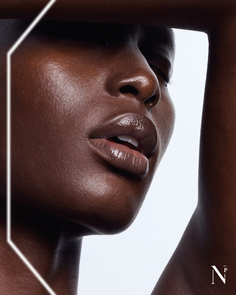 Noble Panacea The Elemental: Exfoliation Becomes a Precise Ritual 33 EXFOLIATING REFINER SKIN 08 1