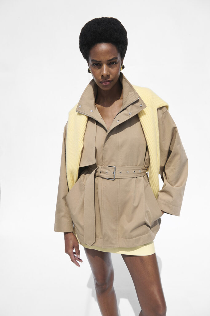 FRAME Summer 2026, l’été comme vestiaire de transition 26 Look 01 FRAME WOMENS PREFALL 26 0005 v3
