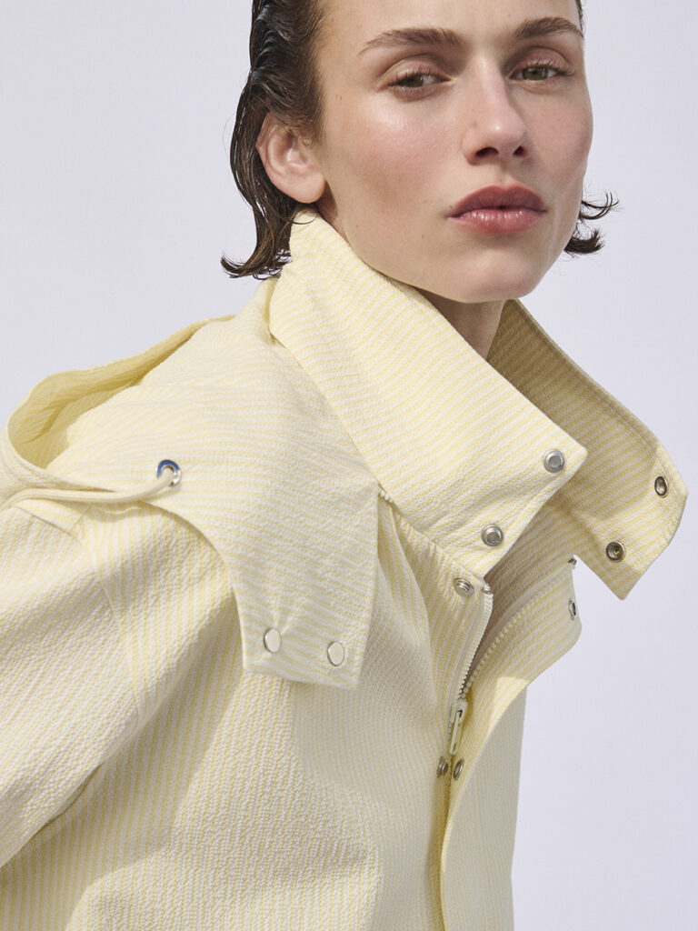 FRAME Summer 2026, l’été comme vestiaire de transition 37 Look 07 FRAME WOMENS PREFALL 26 EDITORIAL 1758 v4