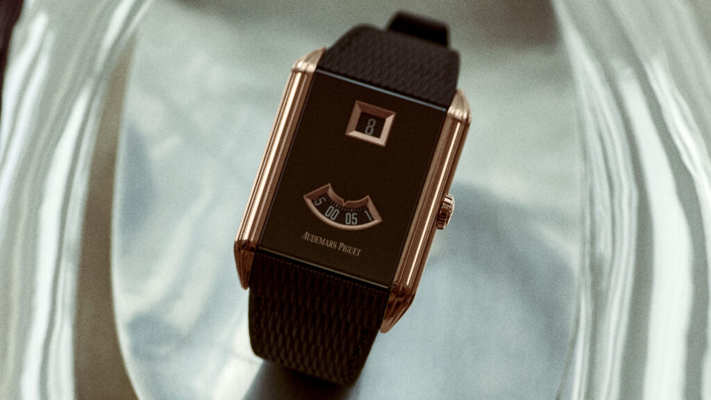 Audemars Piguet Neo Frame Heure Sautante : le retour du temps à guichets 44 Neo Frame Jumping Hour SL 0145 16x9.DIGITAL