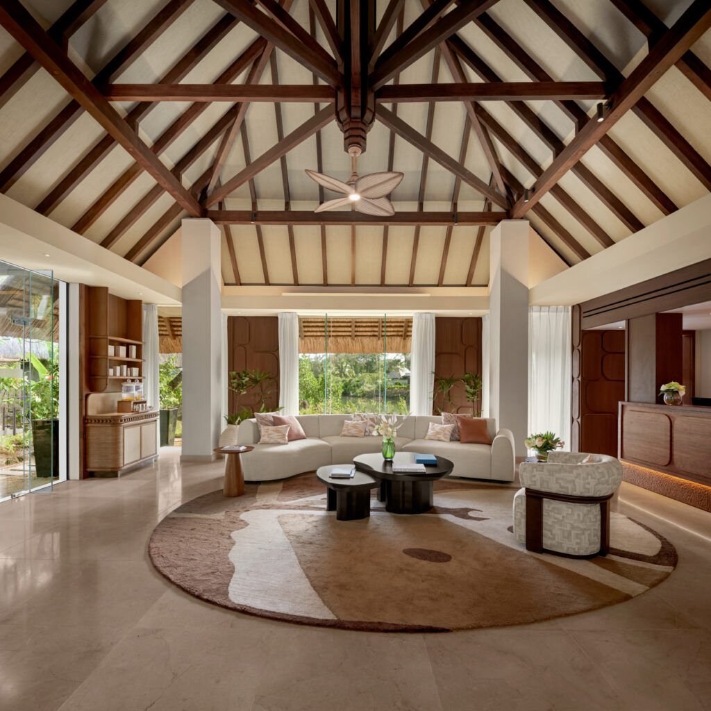 Four Seasons Mauritius at Anahita réinvente le bien-être sur pilotis 33 OSEYAN SPA RECEPTION 2 LR