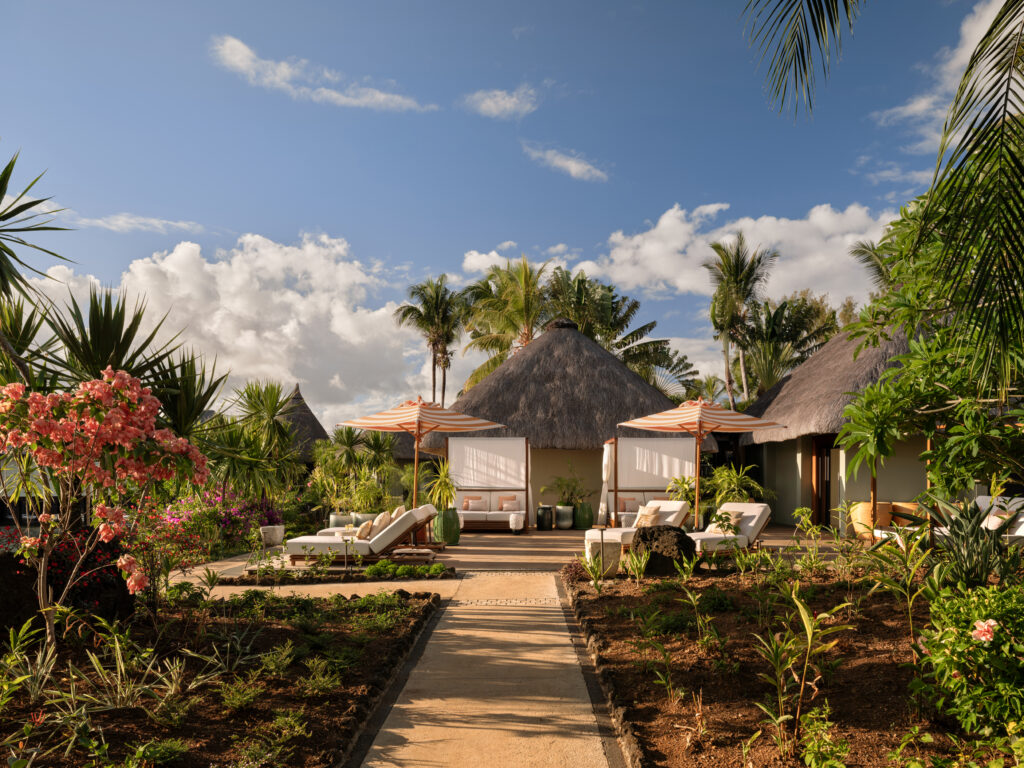 Four Seasons Mauritius at Anahita réinvente le bien-être sur pilotis 36 OSEYAN SPA RELAXATION AREA 2 LR