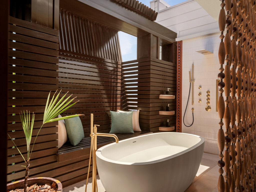 Four Seasons Mauritius at Anahita réinvente le bien-être sur pilotis 40 OSEYAN SPA ROYAL SPA SUITE LR