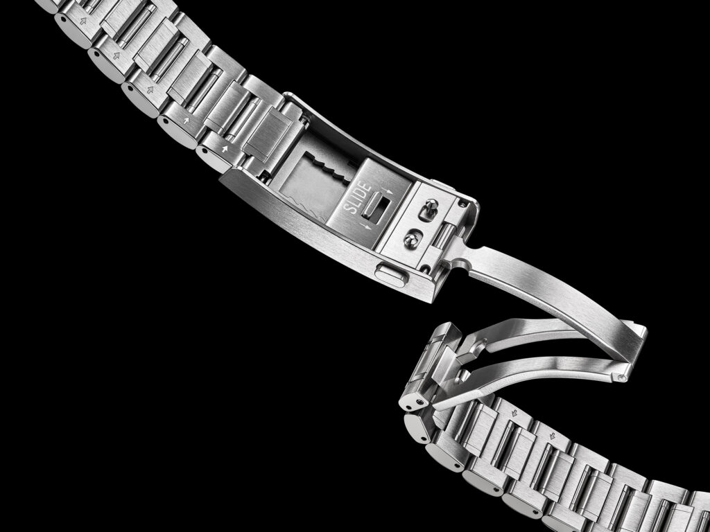 clasp a