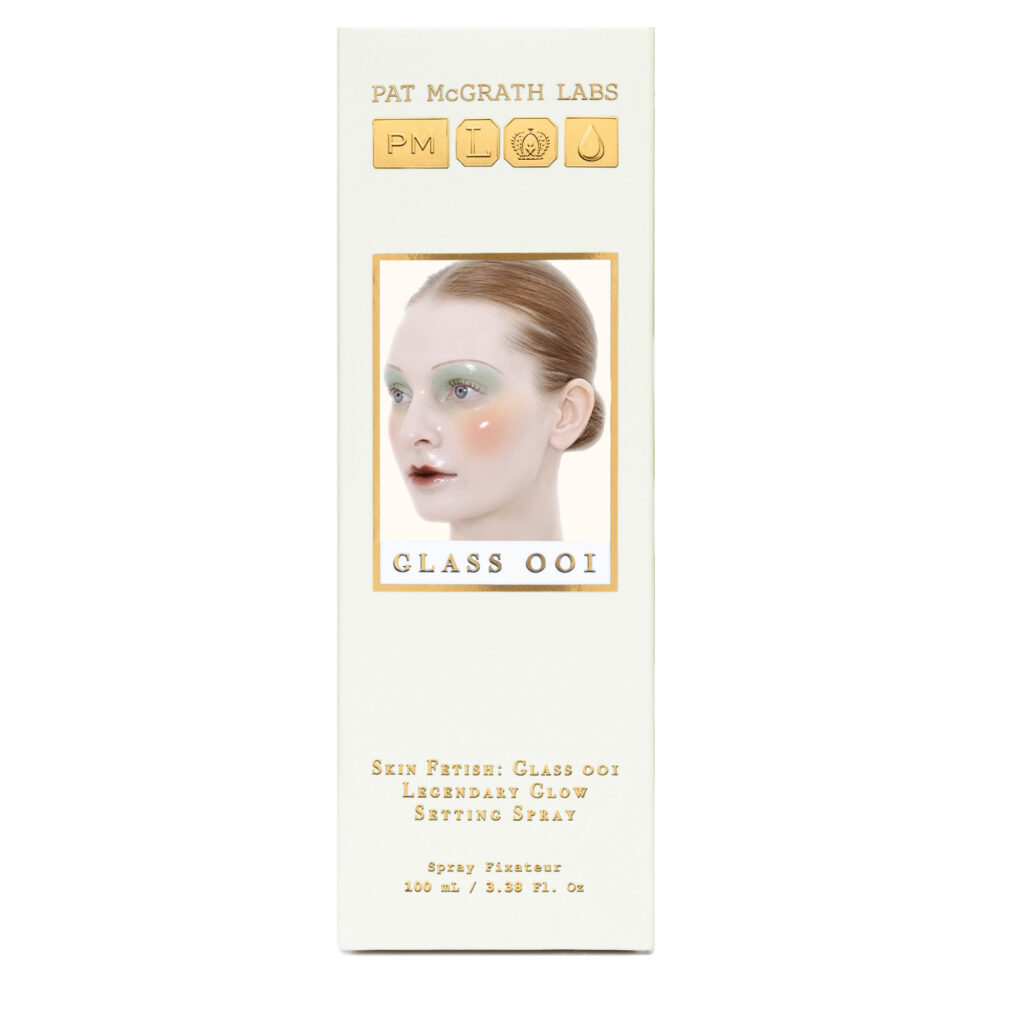 Pat McGrath Labs compose une routine solaire autour du teint doré 30 2024 PMG SKIN SS Ecomm Edits PackDasha EdSingleton 1