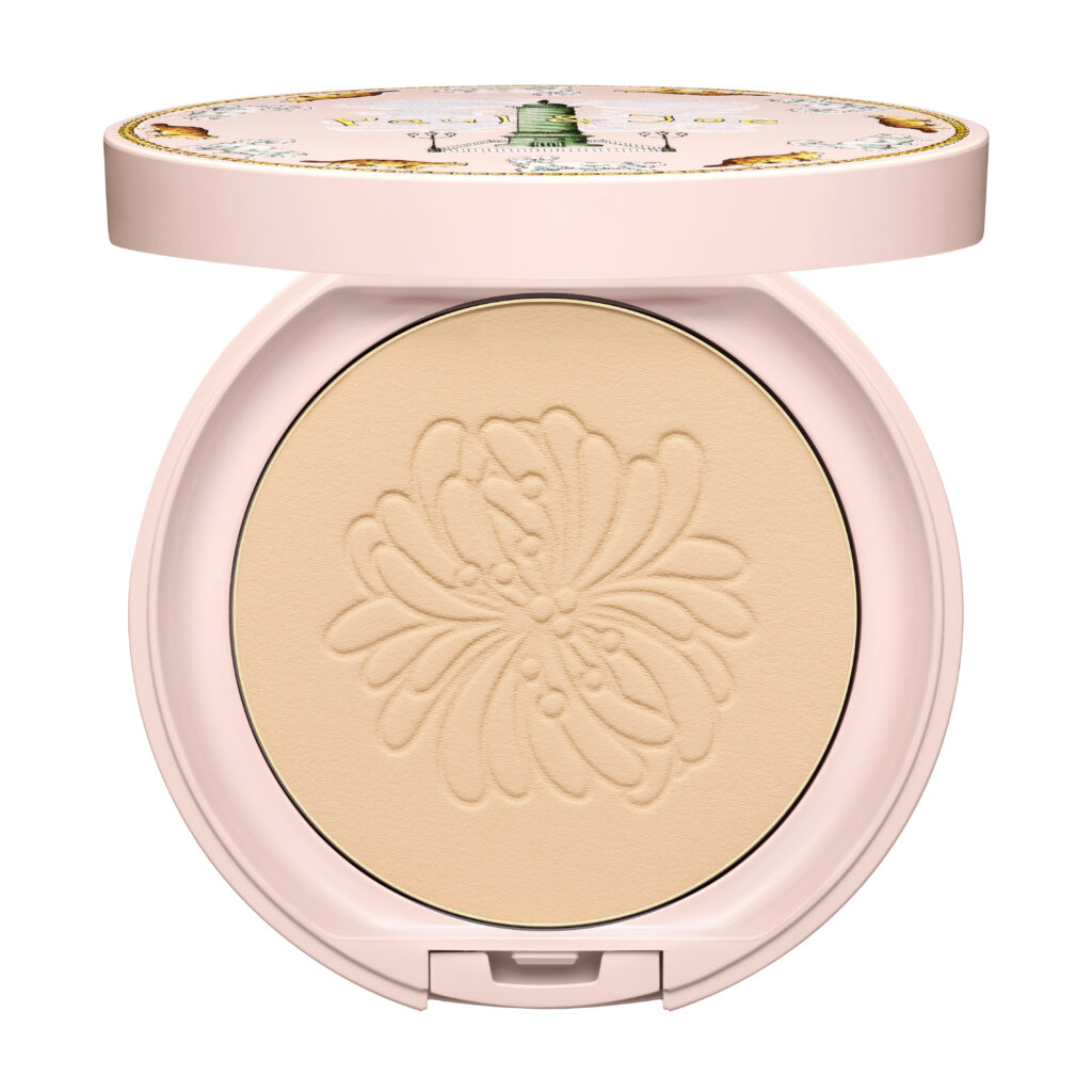 Paul & Joe Beauté compose l’été en pigments clairs et gestes nomades 52 26SU PROTECTING FACE POWDER
