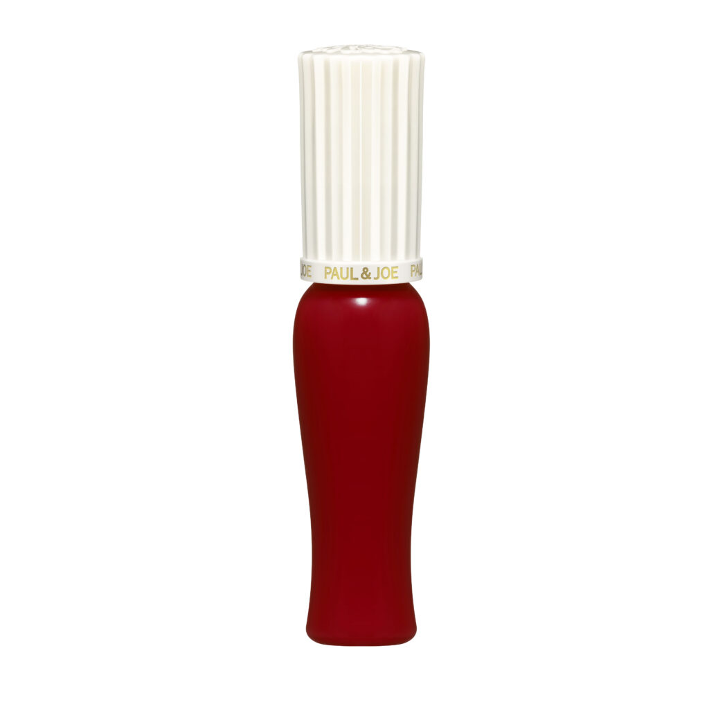 Paul & Joe Beauté compose l’été en pigments clairs et gestes nomades 32 26SU glossrouge 07