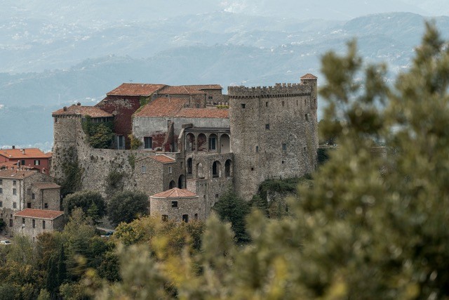 Toscane, le voyage lent comme forme de culture 27 4 Chateau de Fosdinovo Lunigiana Province de Massa Carrara credit Federico di Dio Photography