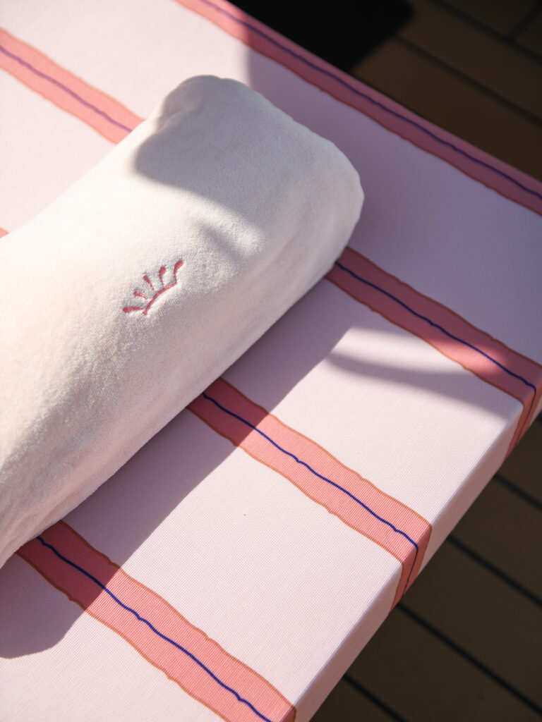 Quand la porcelaine prend la mer : Ginori 1735 et la logique du décor total 27 BAR7075