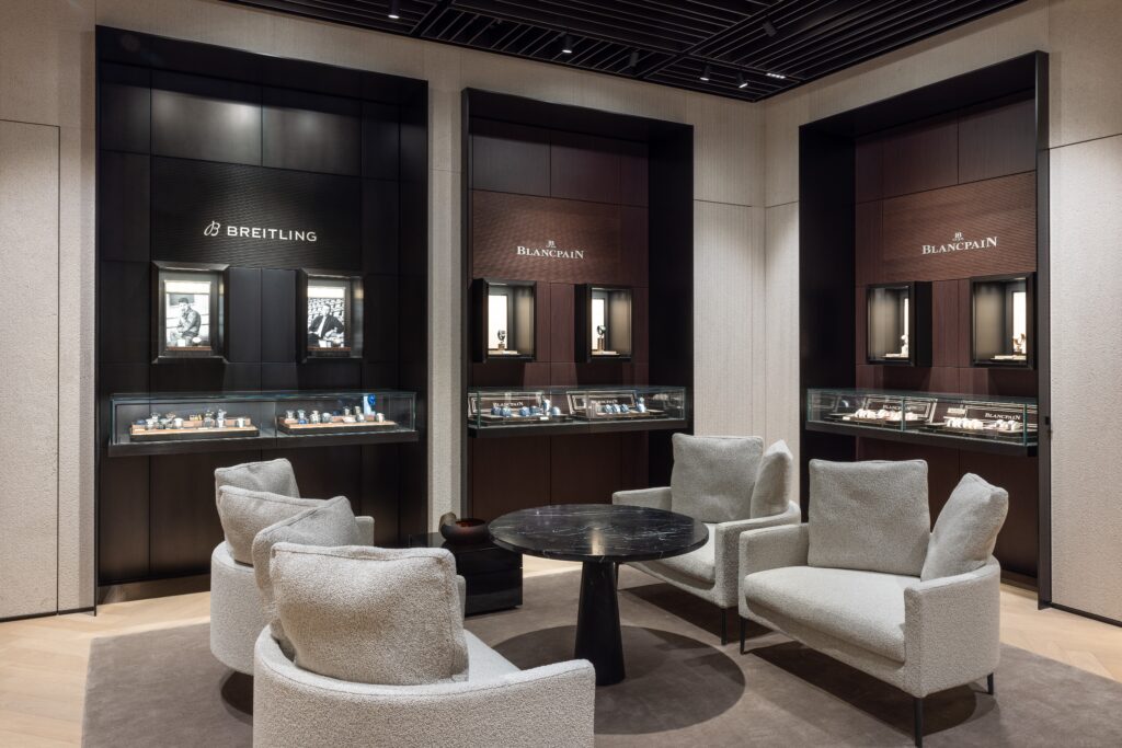 Bucherer Opens in Stuttgart: When Watchmakers Choose Their Cities 33 Bucherer Boutique Stuttgart 8