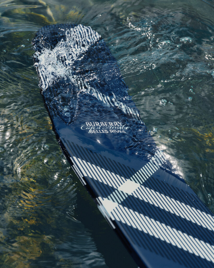 Burberry installe son motif Check sur la Riviera des Fitzgerald 32 Burberry x Belles Rives Hotel7