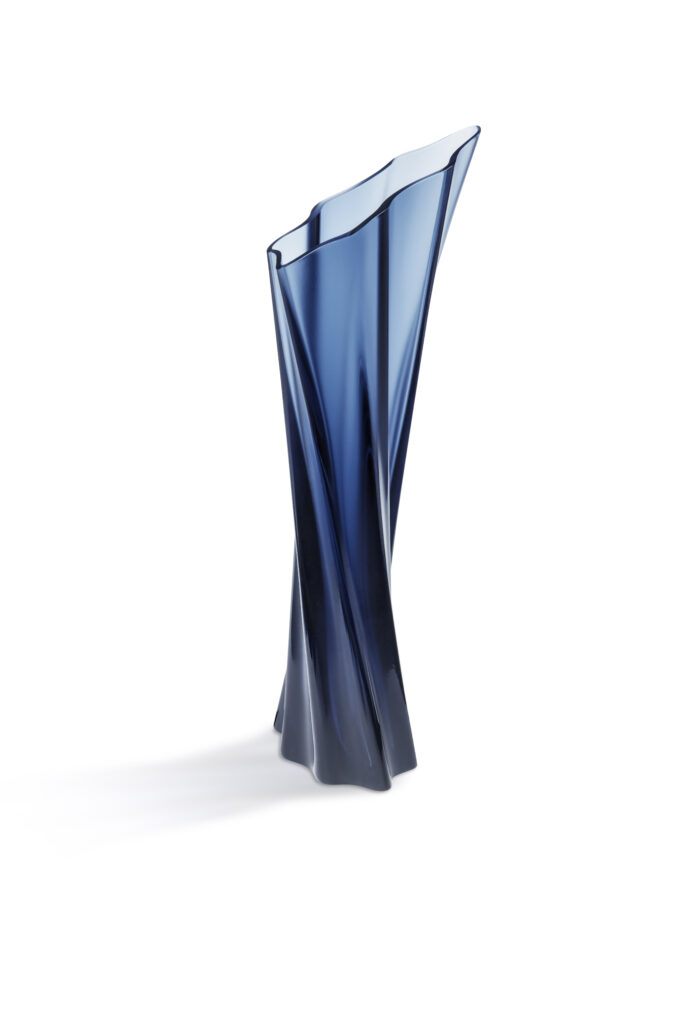 In Wingen-sur-Moder, fifteen years of crystal as a testing ground 27 Elizabeth de Portzamparc Tandrillah