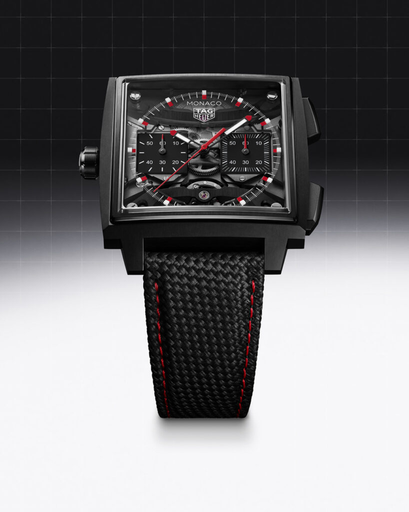 TAG Heuer Monaco Evergraph, le chronographe repensé par la flexion 38 High Quality JPG CEW5180.FT8122 MUSHROOM BACKGROUND 4 5
