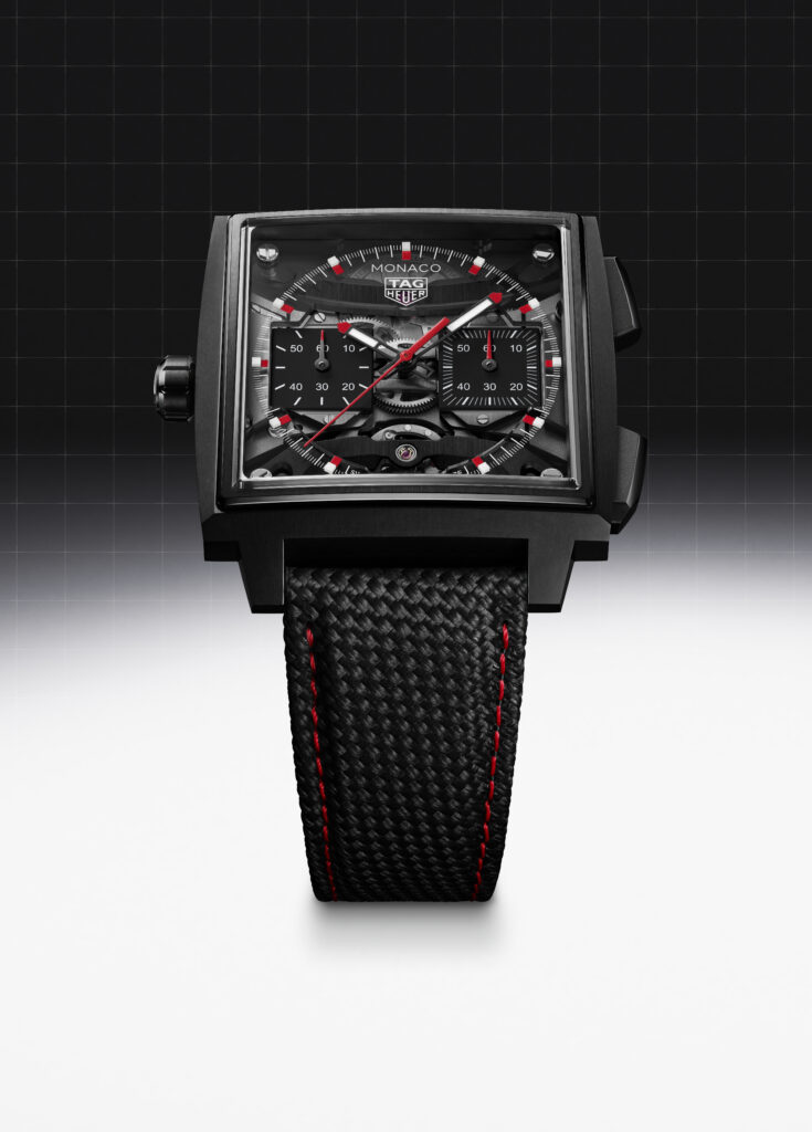 TAG Heuer Monaco Evergraph, le chronographe repensé par la flexion 29 High Quality JPG CEW5180.FT8122 MUSHROOM BACKGROUND FULLFRAME
