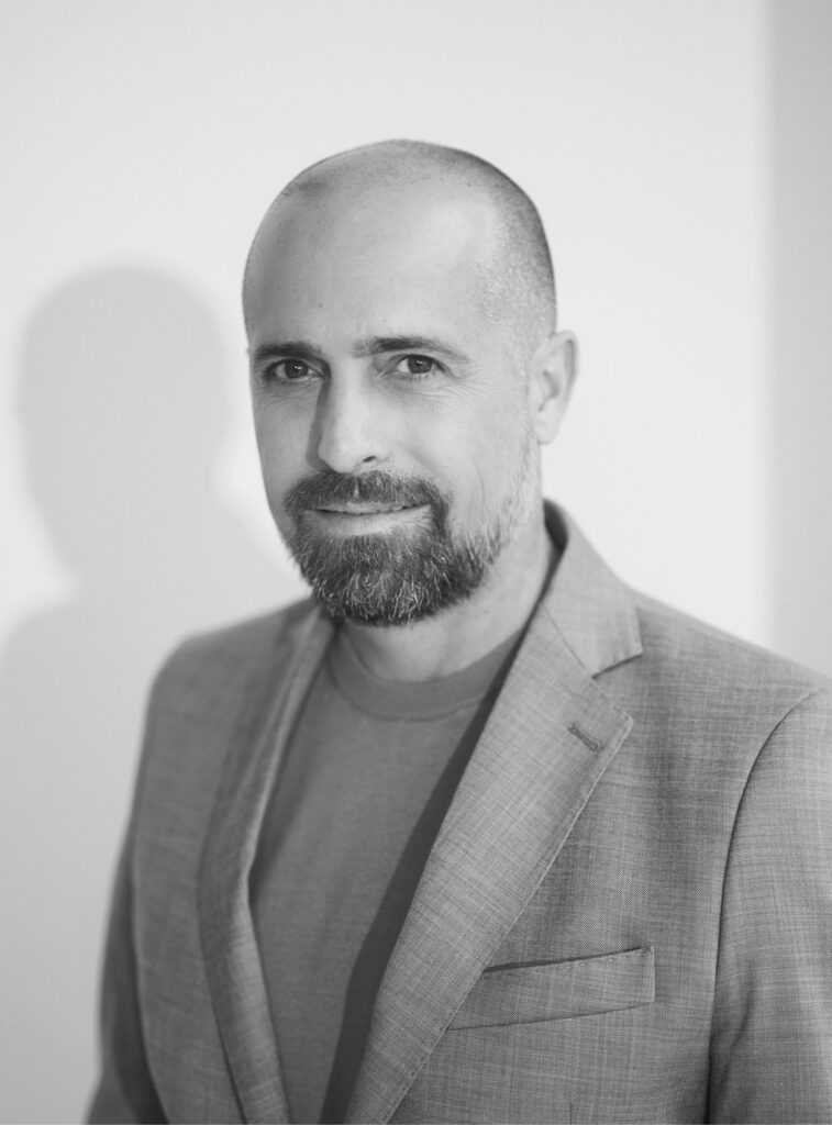 Quand le parfumeur commence par la structure 27 Jordi Fernandez