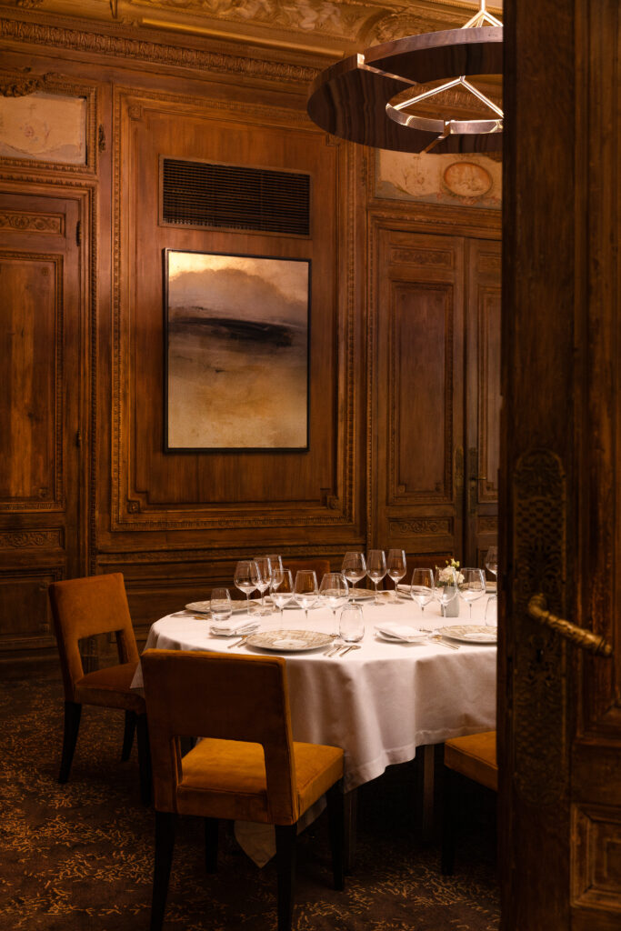 Le Taillevent, 80 ans : ce que la salle sait que la cuisine ne peut pas dire 36 LE TAILLEVENT HD PAM STUDIO 33