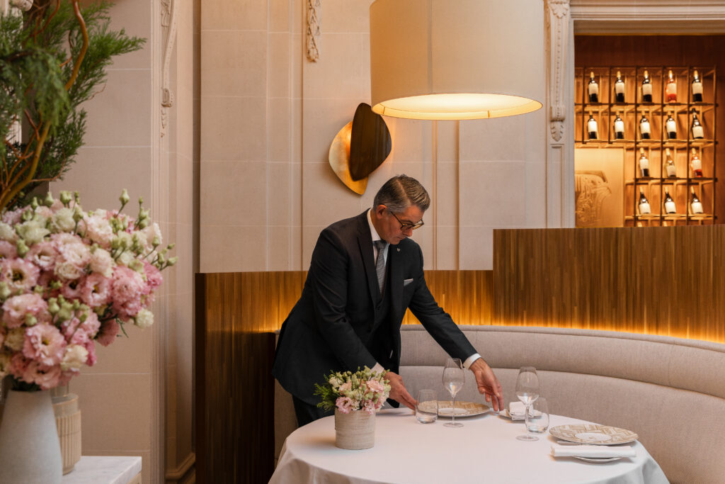 Le Taillevent, 80 ans : ce que la salle sait que la cuisine ne peut pas dire 32 LE TAILLEVENT HD PAM STUDIO 5