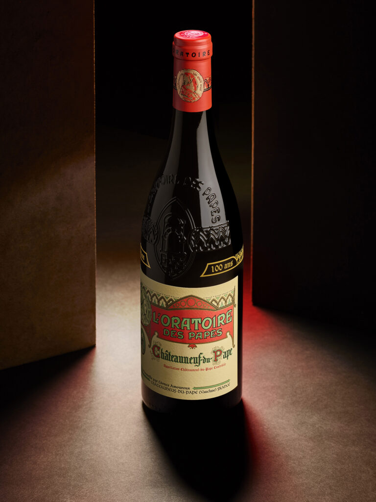 L’Oratoire des Papes, ou l’Art déco comme mémoire liquide de Châteauneuf-du-Pape 27 LORATOIRE DES PAPES NM 100ans ROUGE