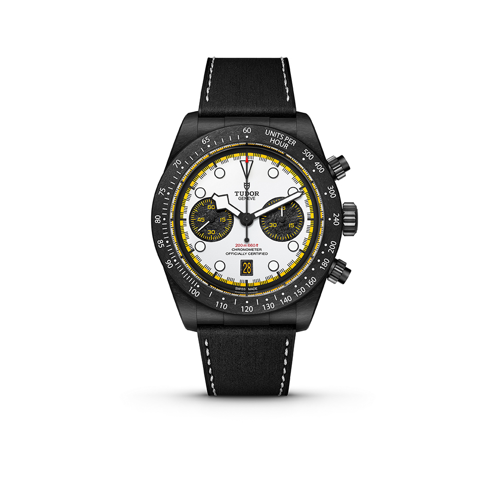 TUDOR Black Bay Chrono « Carbon 26 » : le chronographe quitte la mer pour l’asphalte 30 M79377KN 0003 FF sRGB White