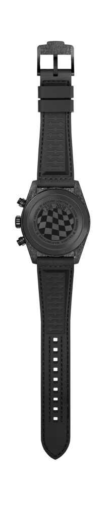 TUDOR Black Bay Chrono « Carbon 26 » : le chronographe quitte la mer pour l’asphalte 32 M79377KN 0003 OB sRGB White
