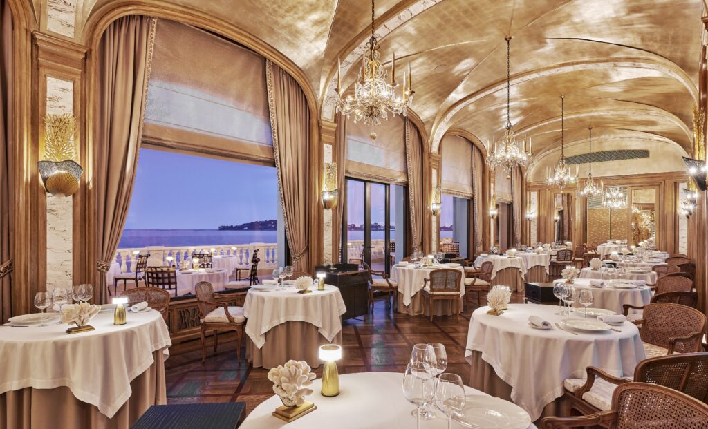 La Réserve de Beaulieu ou la Riviera française au rythme du temps long 37 Restaurant des Rois Michelin Restaurant Star