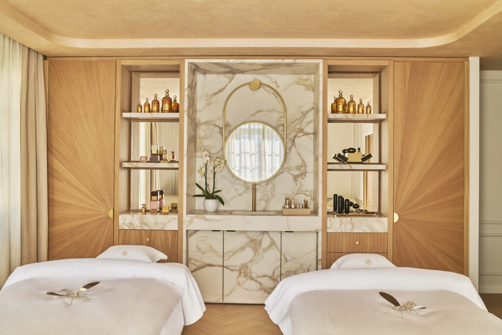 Guerlain installe son premier spa normand au Normandy Deauville 25 Spa Guerlain Hotel Barriere Le Normandy DeauvillecBarriere Collection 1