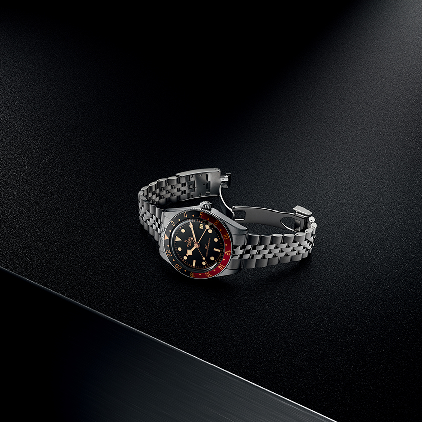 La Black Bay 58 GMT ou la rigueur des tolérances 34 TUDOR NP26 BLACK BAY 58 GMT LIFESTYLE 4