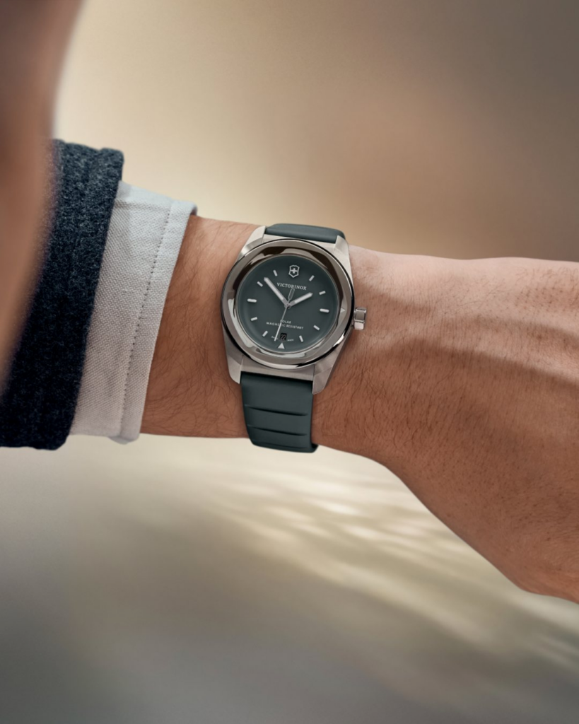 La mesure de l'autonomie : Victorinox et l'épure du geste 29 Victorinox Concept One Solaire