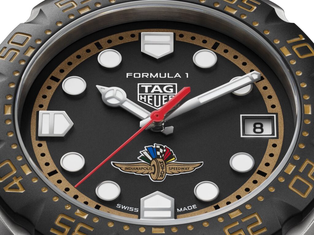 TAG Heuer Formula 1 Solargraph x Indy 500: The Tool Watch as an American Manifesto 32 Web 2000px WBY111G.BA0042 FOCUS