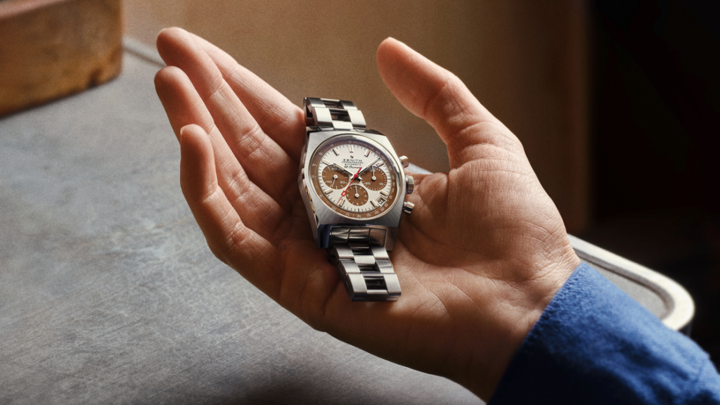 ZENITH CHRONOMASTER Revival A384 Tropical : la patine comme langage horloger 28 ZENITH Chronomaster Revival A384 still life 5
