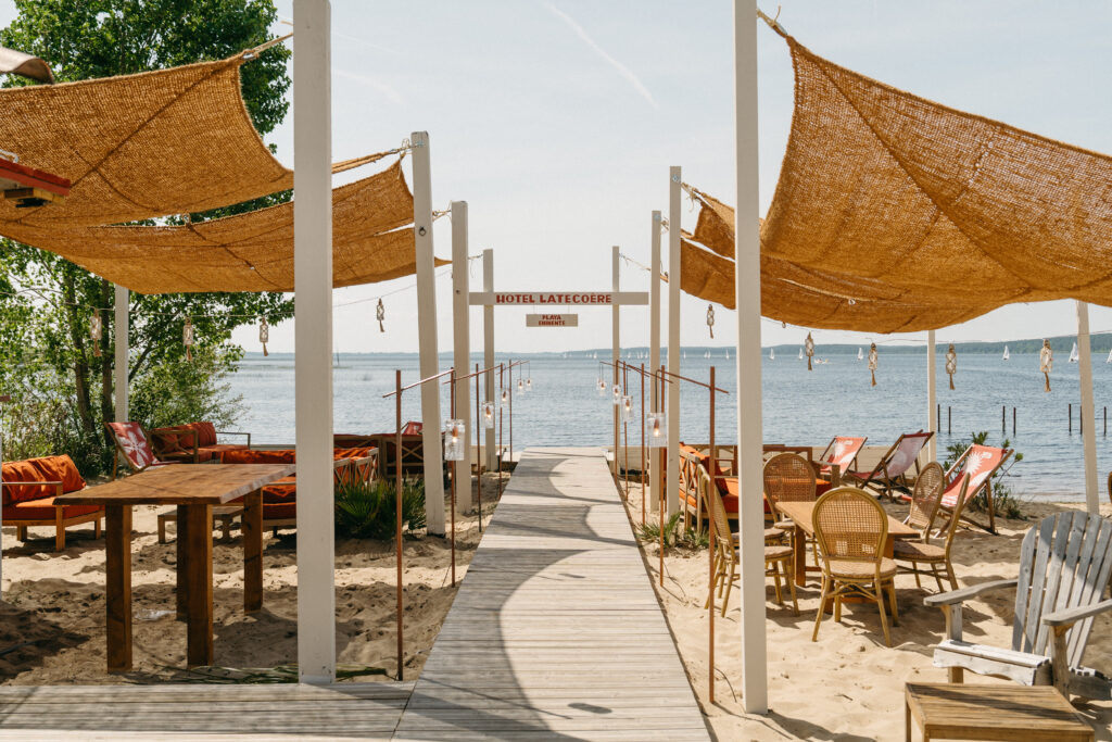 Latécoère, on the shores of the lake: hospitality as the art of slowing down 35 hotel latecoere biscarrosse©marine burucoa 15