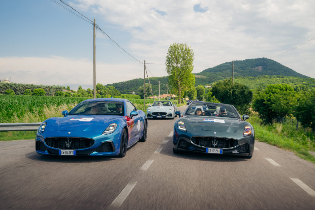 Maserati aux 1000 Miglia 2026 : cent ans de Trident dans les virages de Brescia 37 03 Maserati GranTurismoGranCabrio@1000 Miglia 2026