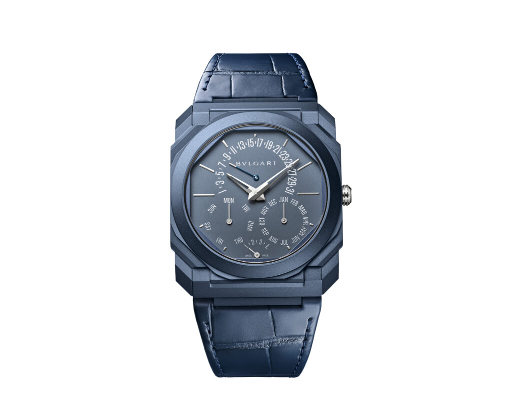 Bvlgari Octo Finissimo : le calendrier perpétuel choisit enfin la couleur 25 104262 001 ful