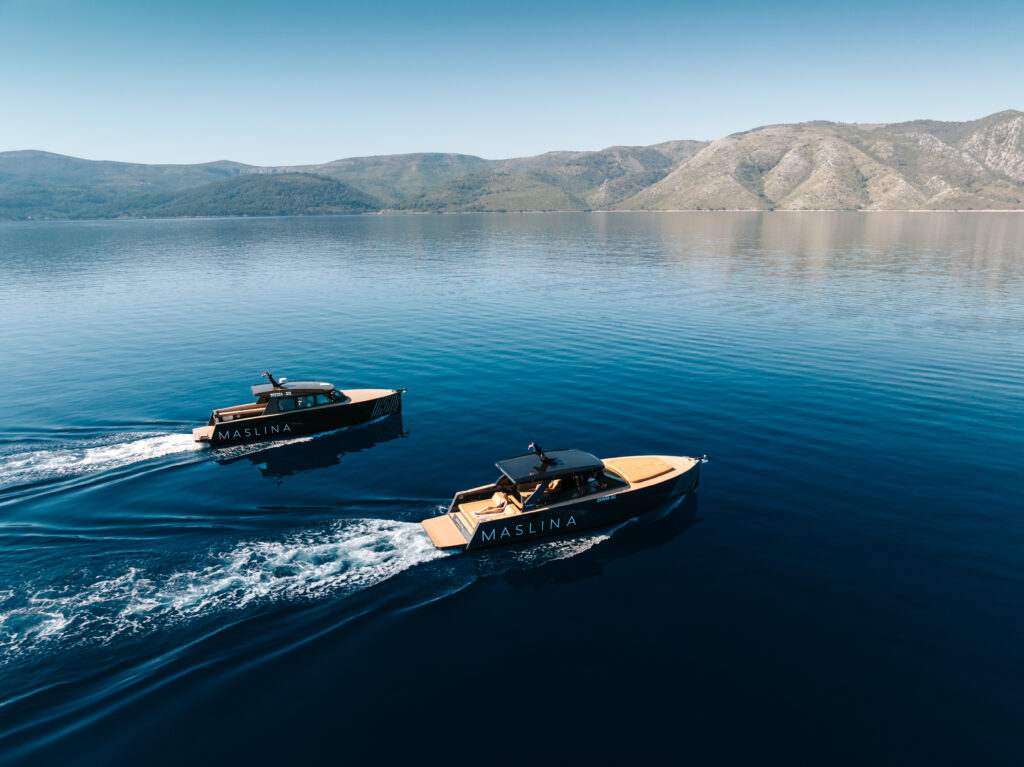 Maslina Resort, Hvar : le luxe qui réunit ce que le monde sépare 30 11 Maslina Resort LIFESTYLE Maslina Boats 2025 Simun Situm