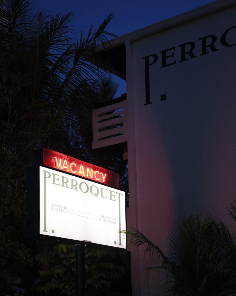 Le Perroquet: A Place Where Florida Hospitality Takes on a Homey Feel 34 26028 Perroquet Handheld 144