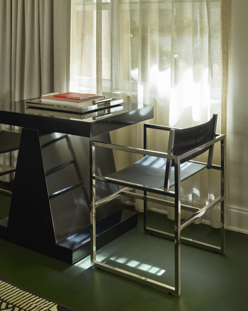 Le Perroquet: A Place Where Florida Hospitality Takes on a Homey Feel 52 26028 Perroquet MediumDouble 182