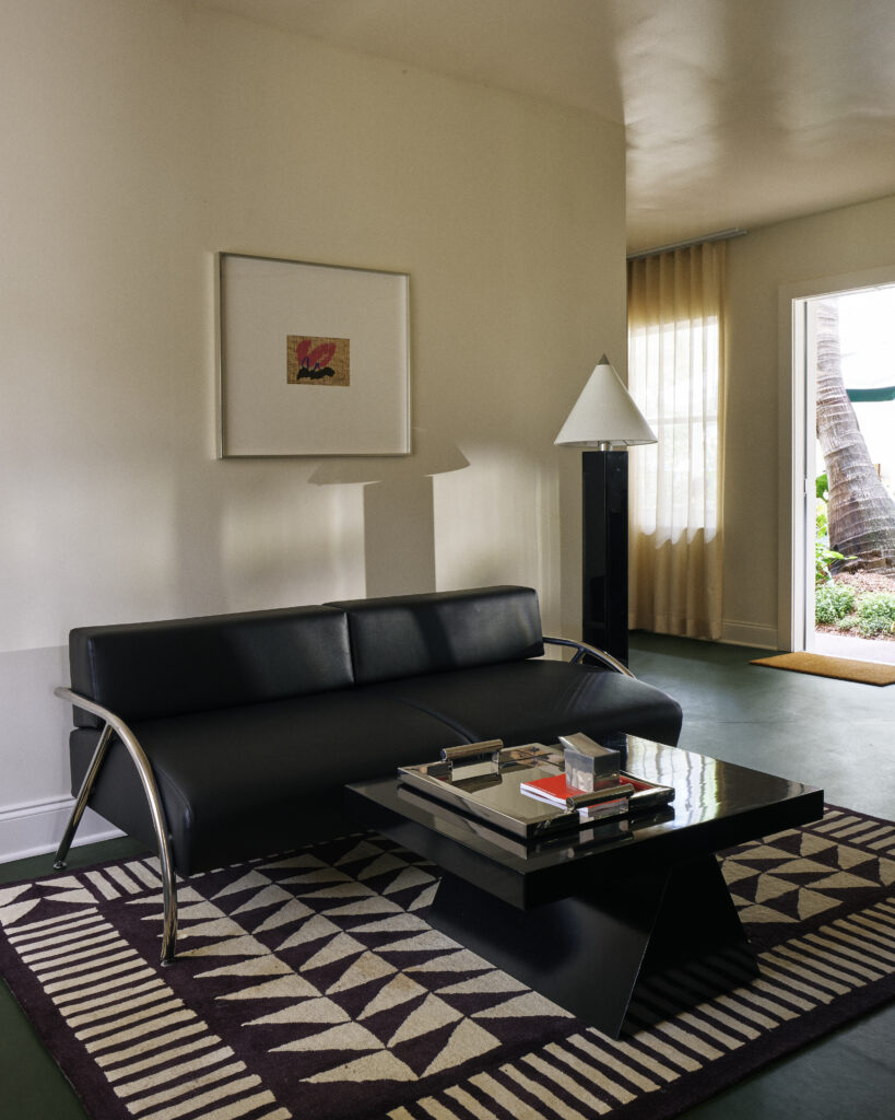 Le Perroquet: A Place Where Florida Hospitality Takes on a Homey Feel 48 26028 Perroquet MediumDouble 99