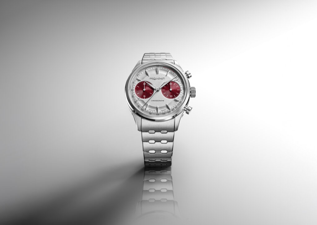 Pequignet : le noir comme alphabet 26 9120413 Royale Paris Chrono rouge PEQUIGNET HD