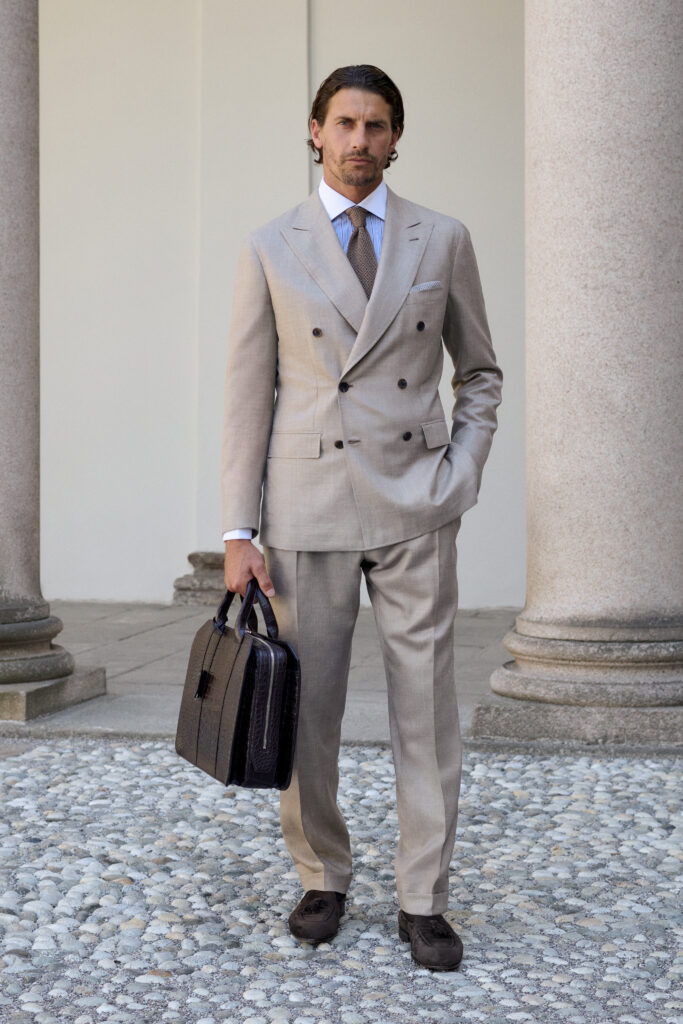 Brioni Maestria dessine une carte de Rome sur la collection printemps-été 2027 57 BRIONI SS27 LOOK 33