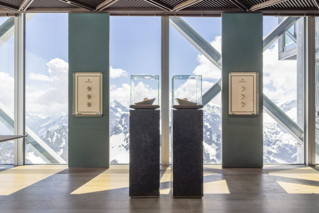 Bucherer inaugure une boutique Rolex au Titlis, à 3 000 mètres d'altitude 26 Bucherer Boutique Rolex Mont Titlis